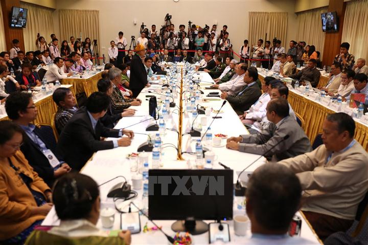 ມຽນມາຮຽບຮຽງແຜນ ການເຈລະຈາຕາມ 10 ເນື້ອໃນ